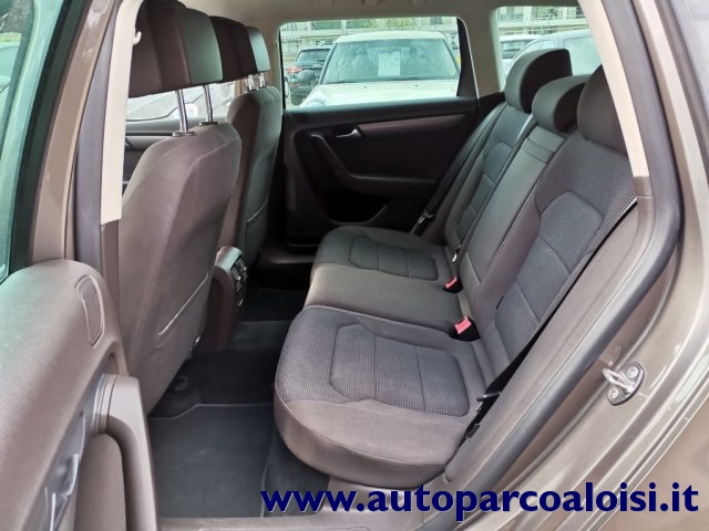 VOLKSWAGEN Passat Var. 1.4 TSI DSG Comfort. EcoFuel Immagine 3