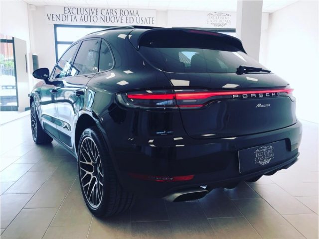 PORSCHE Macan 2.0 Immagine 3