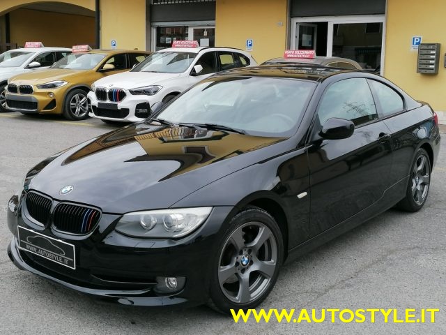 BMW 320 d Coupé 184Cv *BLACK-LINE* Immagine 0