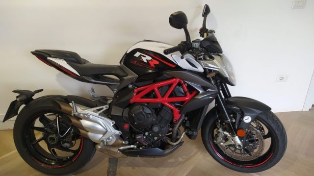 MV AGUSTA Brutale 800 MV Agusta Brutale 800 RR Immagine 0