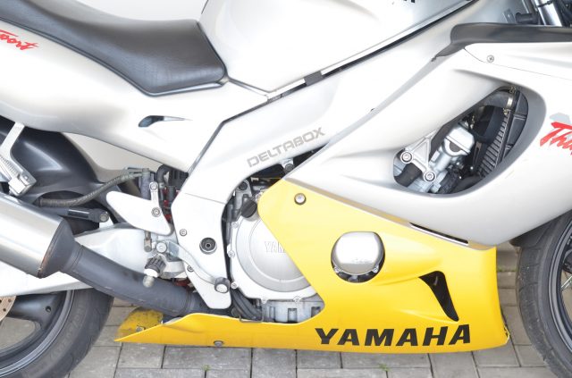 YAMAHA YZF 600 R Thundercat 1997 Immagine 2