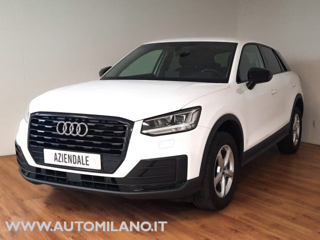 AUDI Q2 Bianco pastello