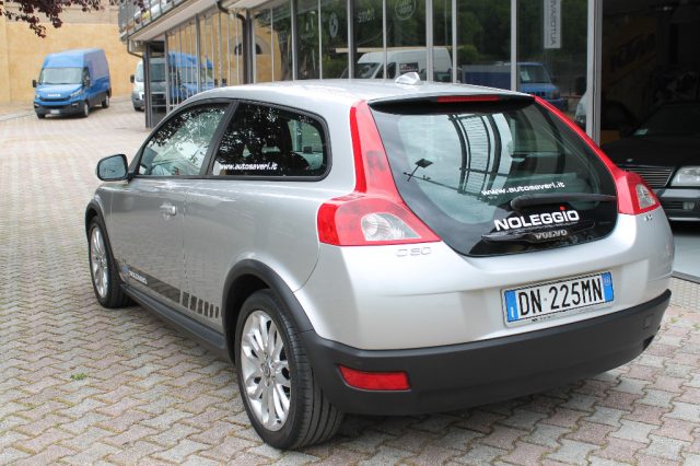 VOLVO C30 1.6 - foto 8