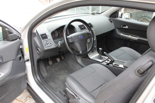 VOLVO C30 1.6 - foto 10