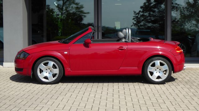 AUDI TT Roadster 1.8 T 20V 225 cv Quattro Immagine 3