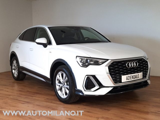 AUDI Q3 Bianco Ghiaccio metallizzato