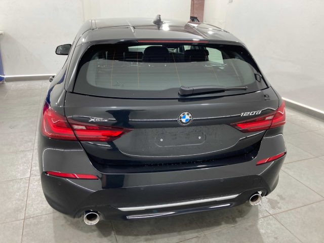 BMW 120 d xDrive 5p. Luxury Immagine 4