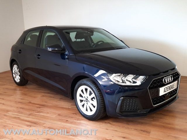 AUDI A1 Blu Firmamento metallizzato