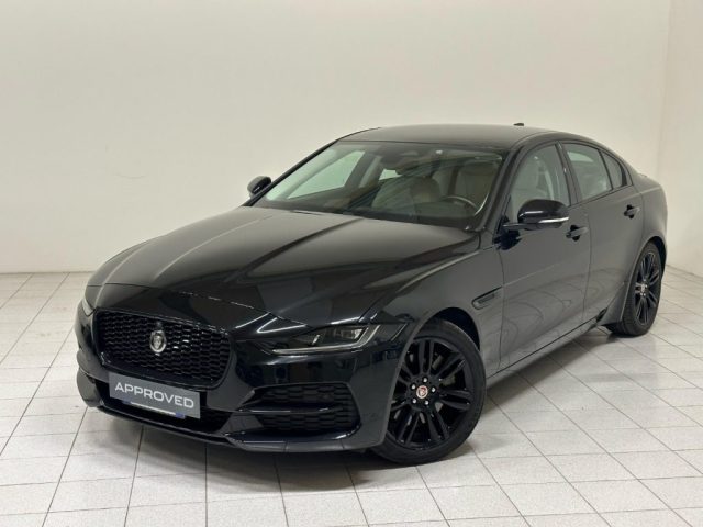 JAGUAR XE 2.0 D 204 CV AWD aut. SE IVA ESPOSTA Immagine 0