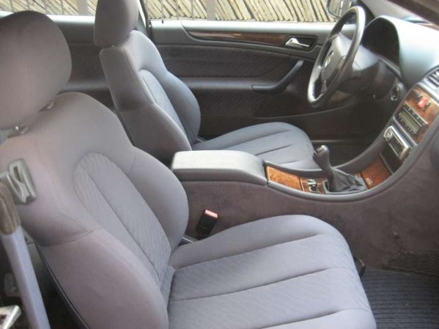 MERCEDES-BENZ CLK 200 KOMPRESSOR KAT ELEGANCE - foto 8