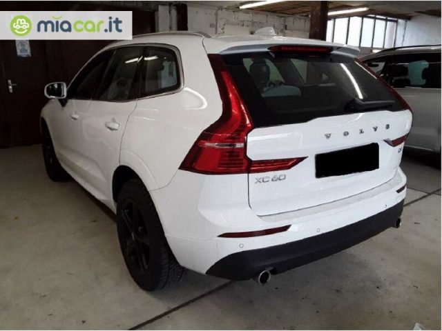VOLVO XC60 D4 Geartronic Business Immagine 3