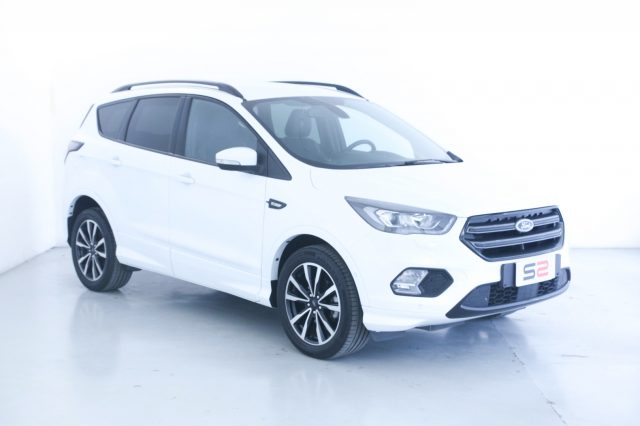 FORD Kuga 1.5 EcoBoost 150 CV S&S 2WD ST-Line/WINTER PACK Immagine 4