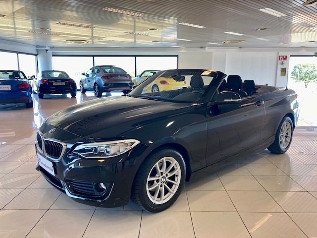 BMW 218 d Cabrio Advantage Automatica Navig IVA ESPOSTA Immagine 2