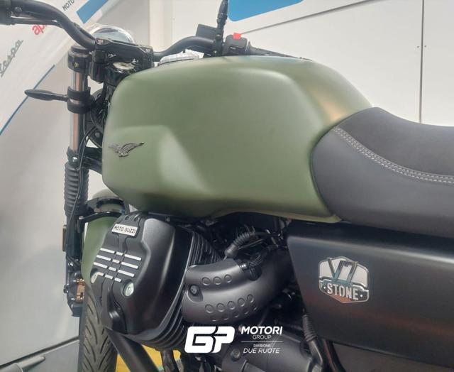 MOTO GUZZI V7 STONE Immagine 3