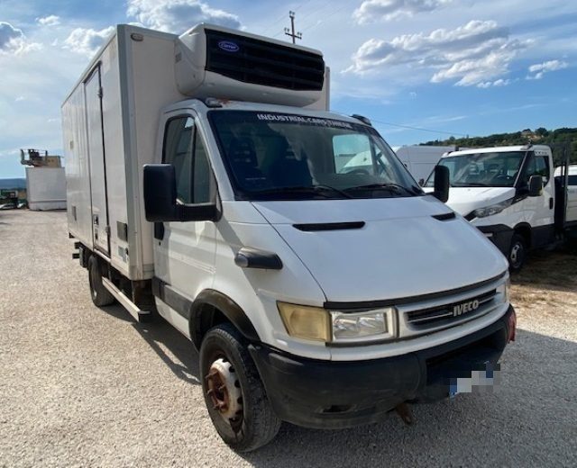 IVECO DAILY 65C15 ISOTERM. CON SPONDA POST.CARICATR. Immagine 2