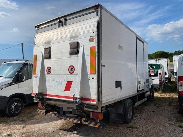 IVECO DAILY 65C15 ISOTERM. CON SPONDA POST.CARICATR. Immagine 4