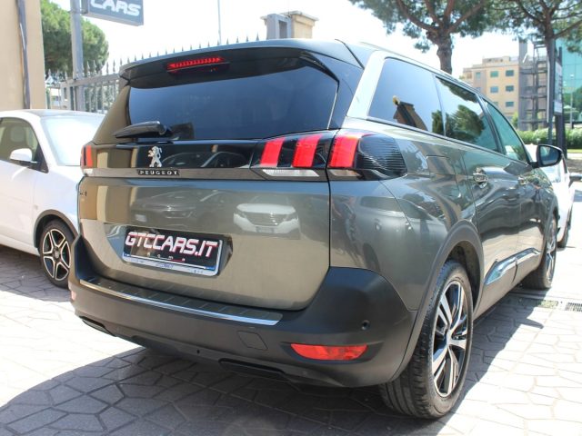 PEUGEOT 5008 2.0HDI 150Cv Allure Navi 7 Posti IVA DEDUCIBILE Immagine 4