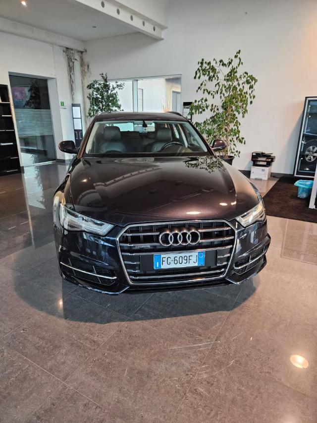 AUDI A6 Avant 3.0 TDI quattro S tronic Immagine 1