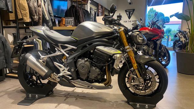 TRIUMPH Speed Triple 1200 RS Immagine 0