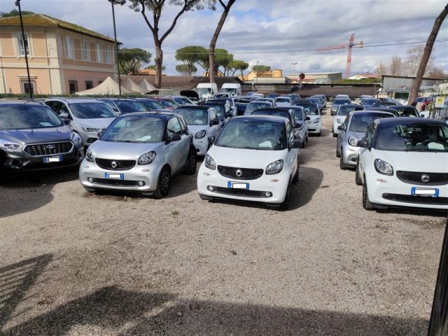 SMART ForTwo 1.0 TETTO PANORAMA,AndroidAUTO,CRUISECLIMA .. Immagine 1