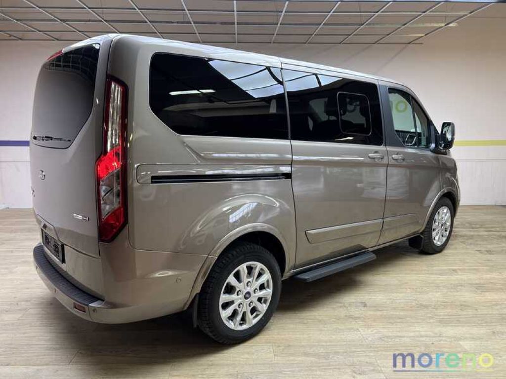 FORD Tourneo Custom 2.0 TDCi 130 CV Titanium L1 H1 8 Posti Elettrica/Diesel