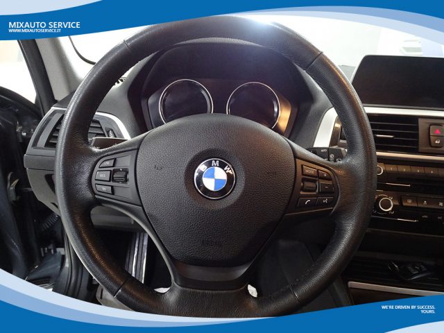 BMW 116 D 5 Porte Business AUT EU6 Immagine 3