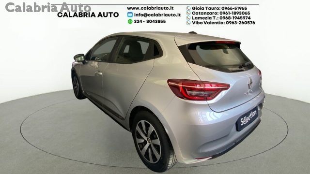 RENAULT Clio Hybrid E-Tech 140 CV 5 porte Zen Immagine 2