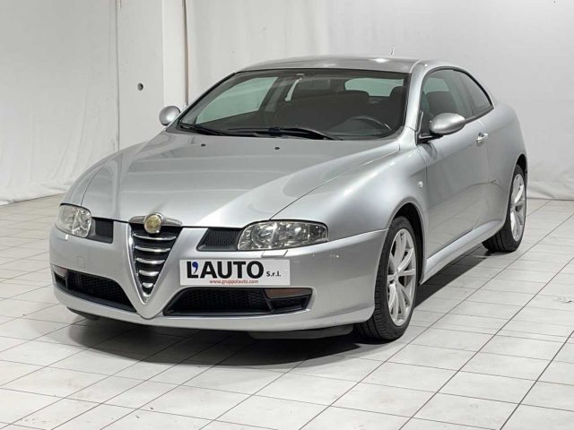 ALFA ROMEO GT 2.0 JTS 16V Distinctive Immagine 0