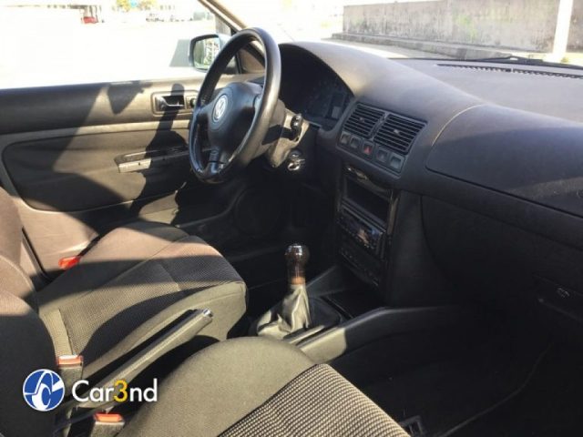 VOLKSWAGEN Golf GTI 1.8 TURBO 20V CAT 5P Immagine 4