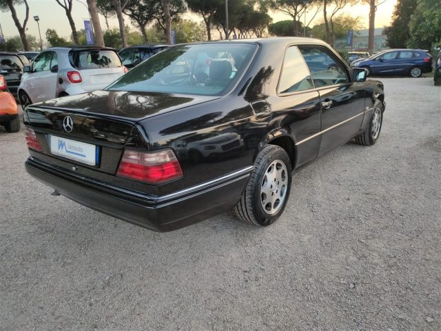 MERCEDES-BENZ CE 200 Coupé GPL CLIMA,CERCHI AUTO EPOCA ISCRITTA ASI Immagine 2