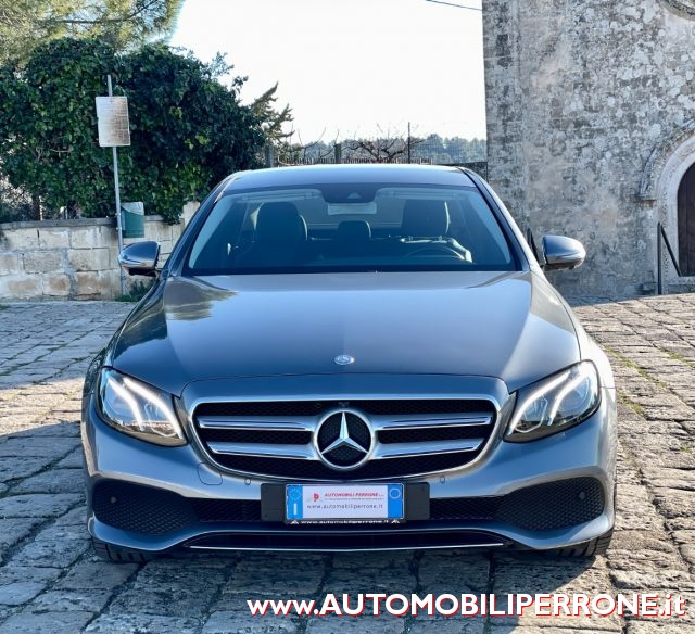 MERCEDES-BENZ E 220 D SPORT (VIRTUAL/NAVI/RETRO/LED) - foto 16