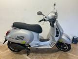 VESPA GTS 300 supertech hpe