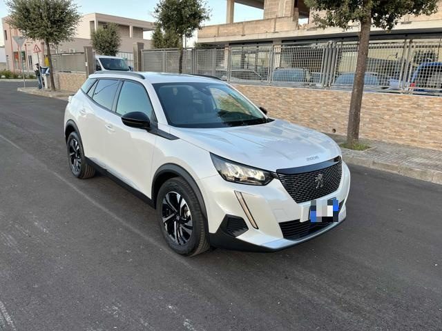 PEUGEOT 2008 PureTech 130 S&S Allure Immagine 1