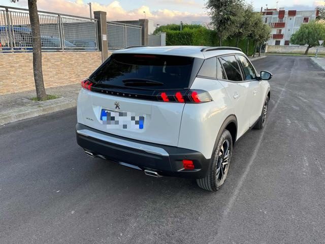 PEUGEOT 2008 PureTech 130 S&S Allure Immagine 3