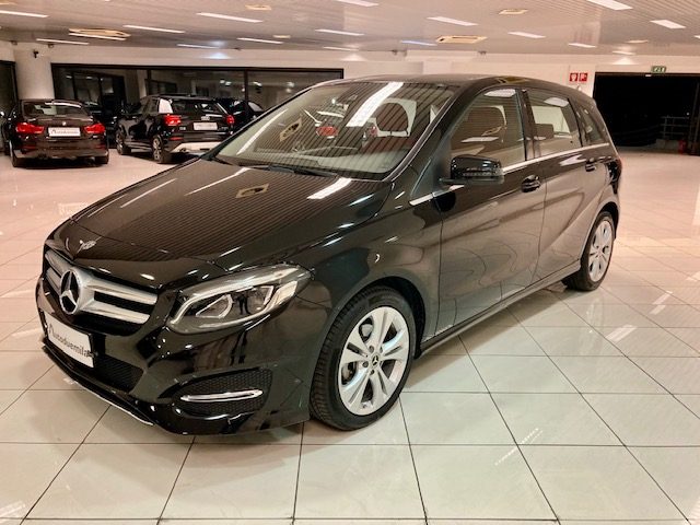 MERCEDES-BENZ B 180 d Automatic Premium Km 21980!! PELLE,NAVI,LED, Immagine 2