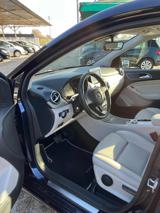 MERCEDES-BENZ B 180 d Business