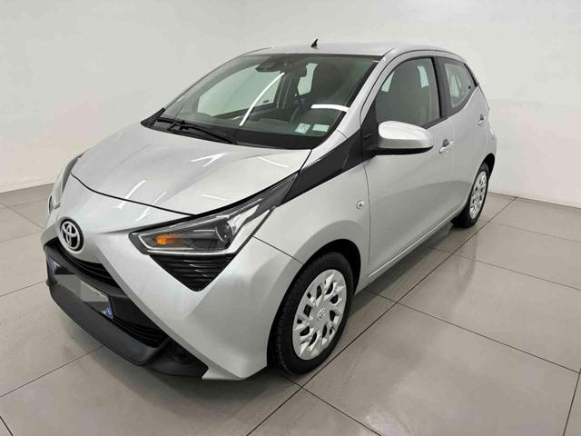 TOYOTA Aygo 1.0 VVT-i 72 CV 5 porte x-play Immagine 1