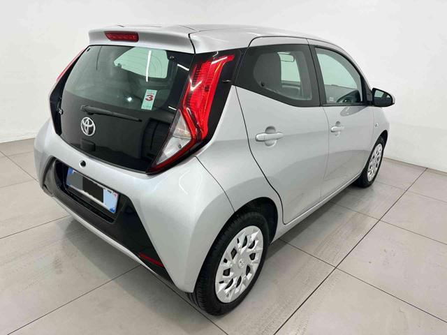 TOYOTA Aygo 1.0 VVT-i 72 CV 5 porte x-play Immagine 4