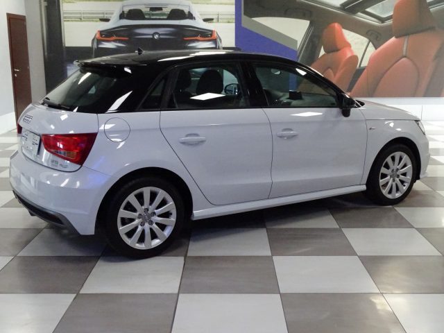 AUDI A1 Sportback 1.0 TFSI Ultra 95cv sLine EU6 Immagine 1