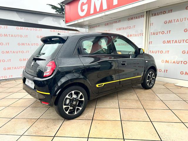 RENAULT Twingo 0.9 90CV INTENS PELLE NAVIGATORE LED CERCHI 15" Immagine 4