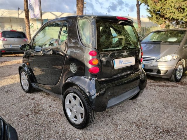 SMART ForTwo 700 coupé pure CLIMA,CERCHI LEGA Immagine 3