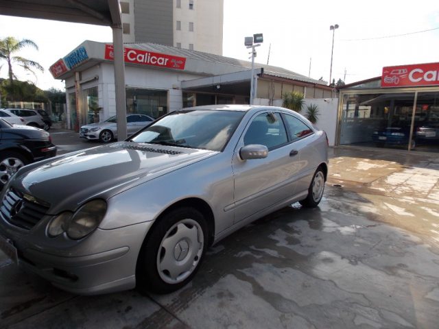 MERCEDES-BENZ C 220 CDI cat Sportcoupé Immagine 2