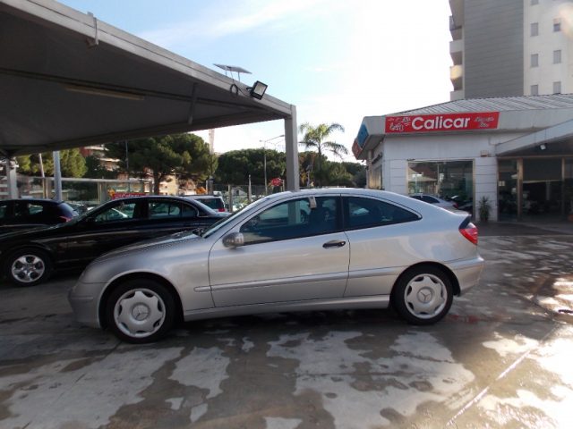 MERCEDES-BENZ C 220 CDI cat Sportcoupé Immagine 3