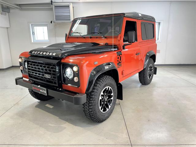 LAND ROVER Defender 90 2.2 TD4 SW ADVENTURE 67 ANNIVERSARIO Immagine 0