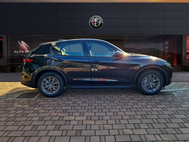 ALFA ROMEO Stelvio MY22 2200 MJT 190CV Q4 SUPER BUSINESS Immagine 3