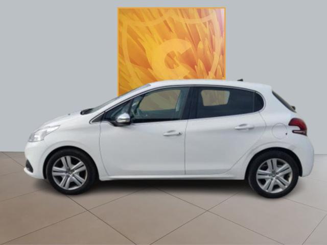 PEUGEOT 208 1.2 PureTech Turbo 110cv 5 porte Allure Immagine 2