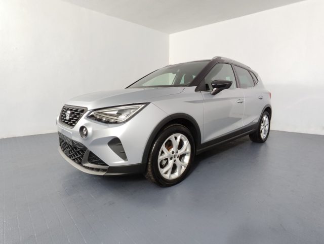 SEAT Arona 1.0 EcoTSI 110 CV DSG FR Immagine 3