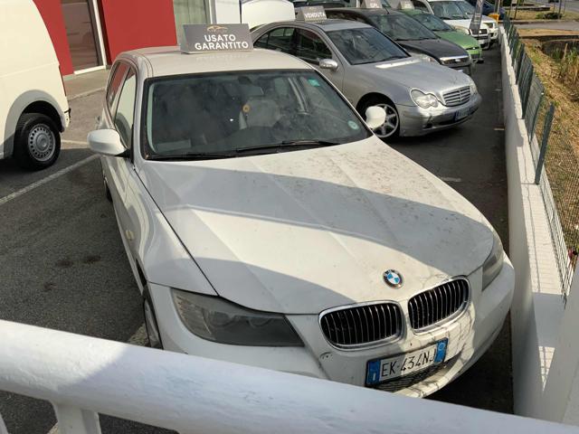 BMW 320 d cat Touring Eletta Immagine 0