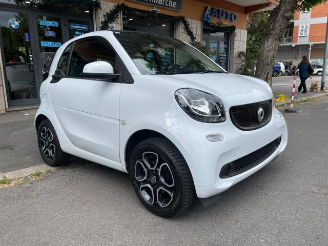 SMART ForTwo 70 1.0 twinamic Youngster Immagine 2