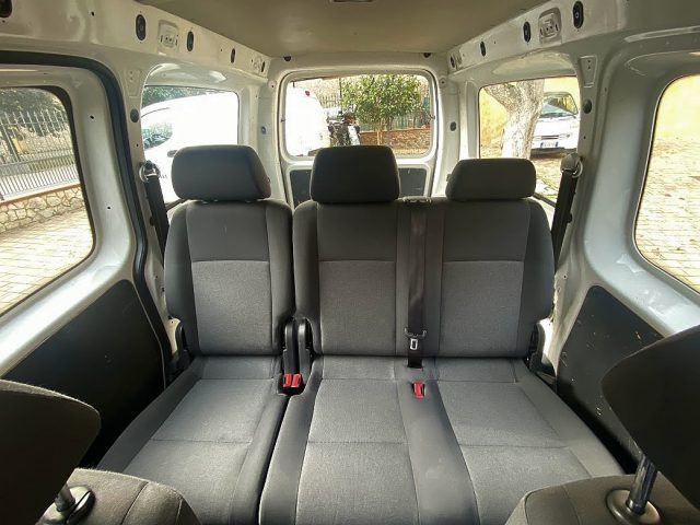VOLKSWAGEN CADDY 2.0 ECOFUEL 5P. COMFORTLINE MAXI - foto 32